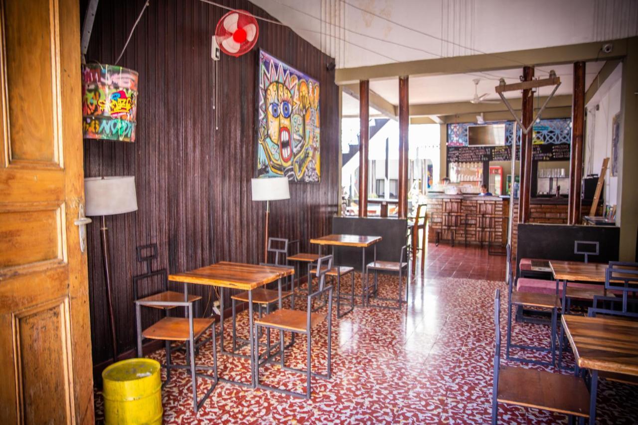 The Spot Hostel León Eksteriør billede